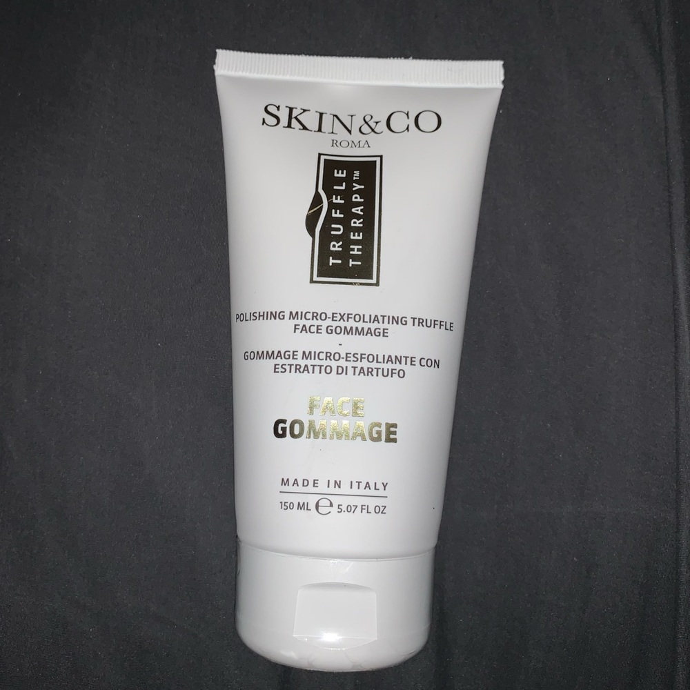 Skin & Co Truffle Therapy Face Wash